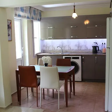 Oludeniz Tunacan Appartement Fethiye